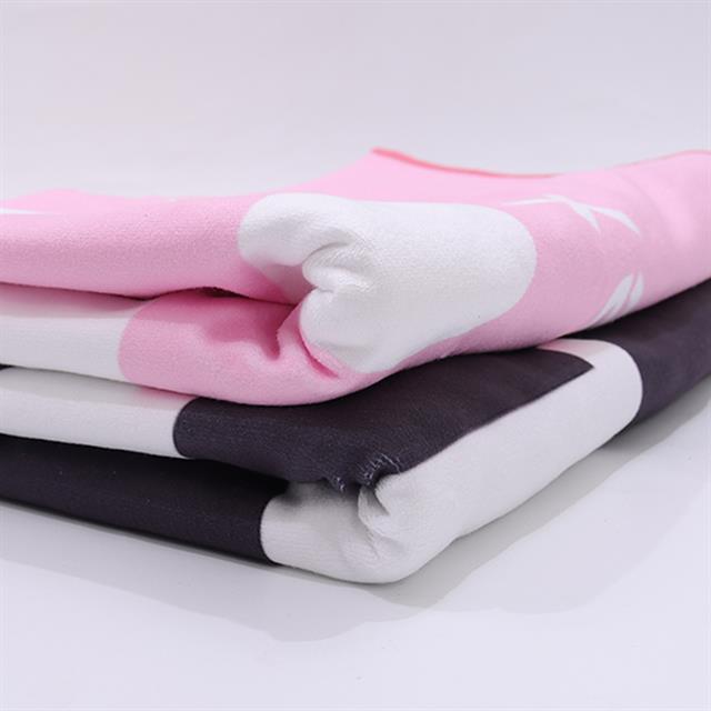 Serviette QUUR QJoy Noir