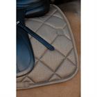 Tapis de selle Glossy Bit Dressage Eskadron Platinum Marron clair