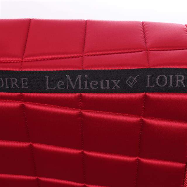 Tapis de selle Loire Square Close Contact LeMieux Rouge
