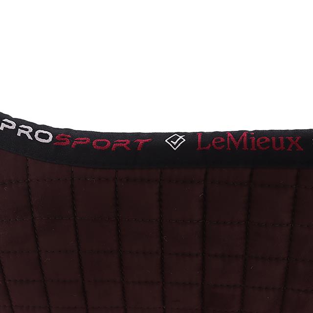 Tapis de selle Suede Close Contact Square LeMieux Marron